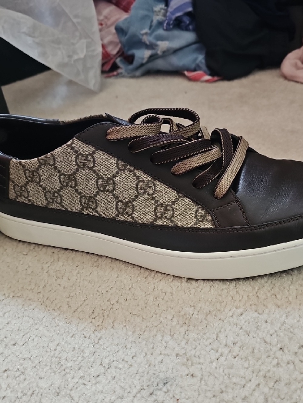 Gucci Brown & Beige Monogram Low-Top Sneakers - Picture 9 of 15